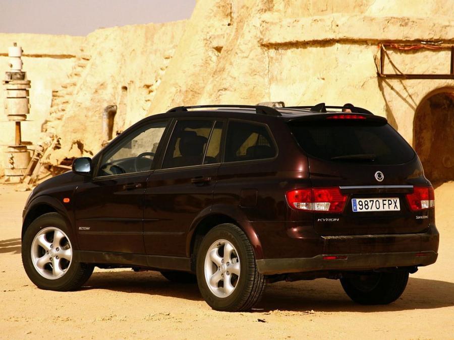  SsangYong Kyron 2007 года  (фото 9 из 16)